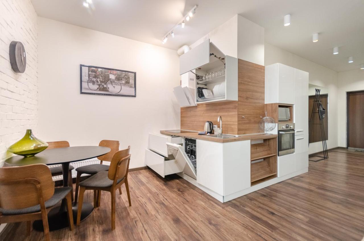 Petrovdom Apartaments 8-188 In Rc Central Park, 7 John Mccain Street เคียฟ ภายนอก รูปภาพ